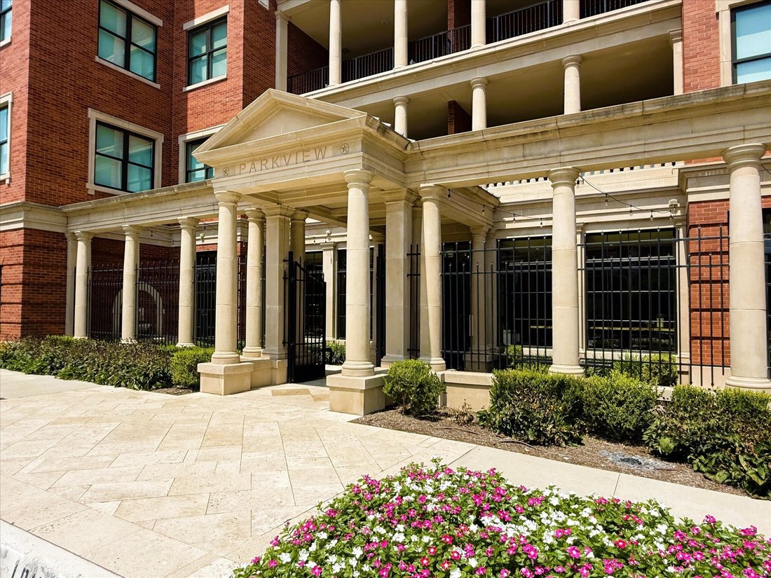 Condo in Southlake, Texas, United States 3 - 16032447