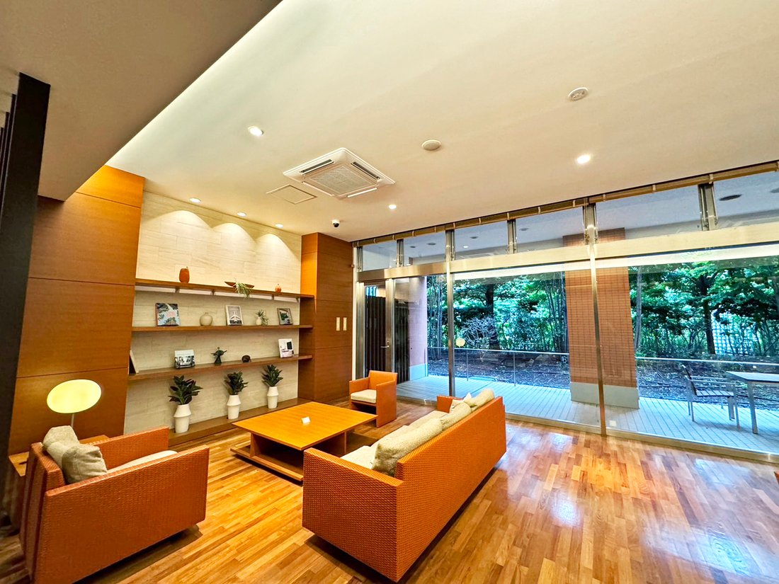 Condo in Minato City, Tokyo, Japan 1 - 17627440