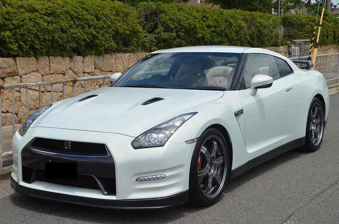 Coupe in Osaka, Japan 1 - 17627472