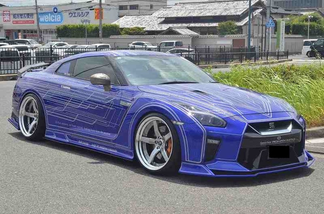Coupe in Osaka, Japan 2 - 17627517