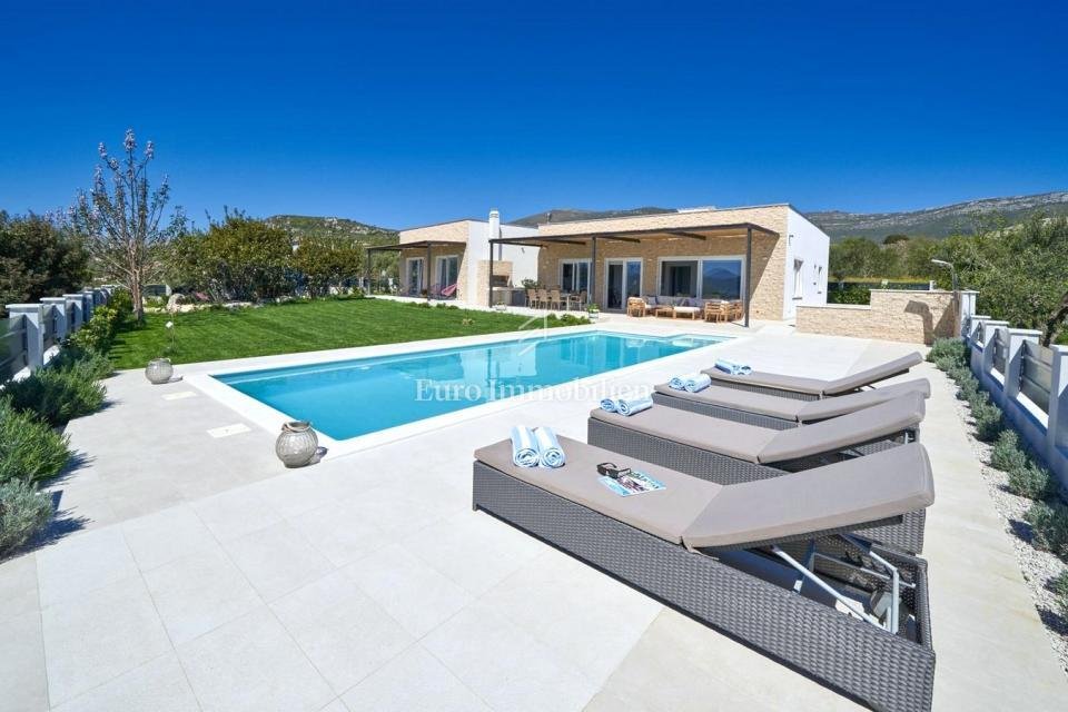 House in Kastel Gomilica, Split-Dalmatia County, Croatia 2 - 17629551
