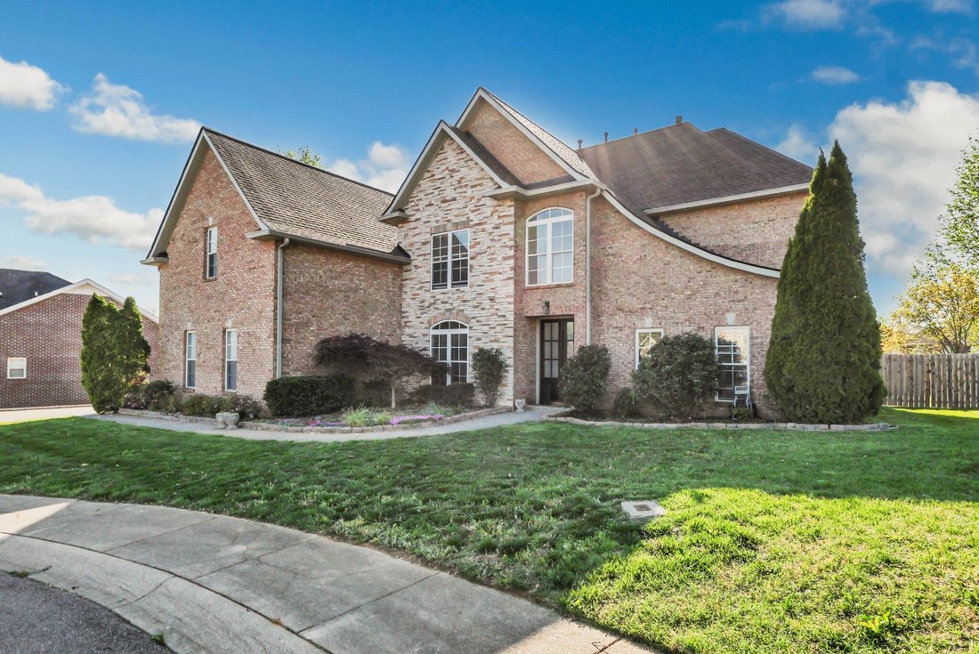 House in Clarksville, Tennessee, United States 2 - 17633623