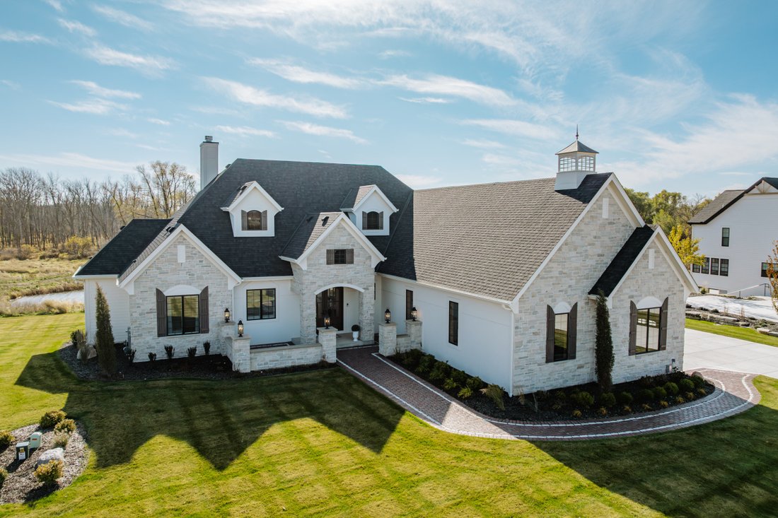 House in Brookfield, Wisconsin, United States 4 - 17638755