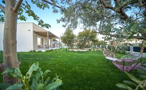 House in Kastel Gomilica, Split-Dalmatia County, Croatia 1