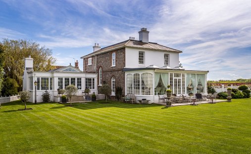 House in Oving, England 1