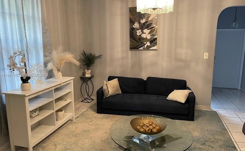 Apartment in Miami, Florida, United States 1