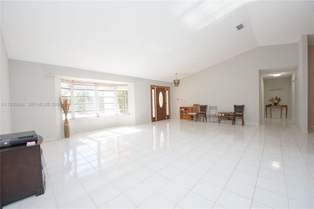 House in Homestead, Florida, United States 5 - 16887830