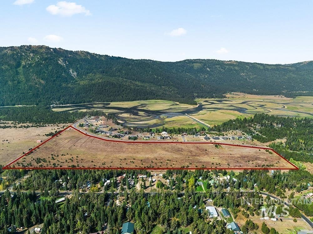 Land in Donnelly, Idaho, United States 3 - 17635611