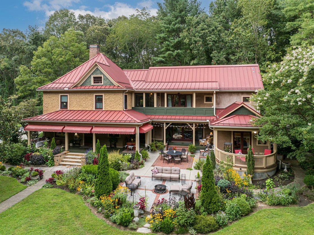 House in Asheville, North Carolina, United States 1 - 17639223