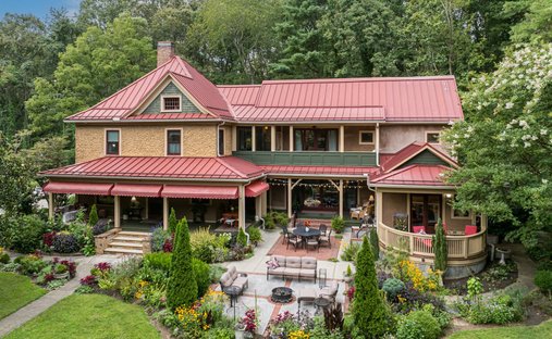 House in Asheville, North Carolina, United States 1