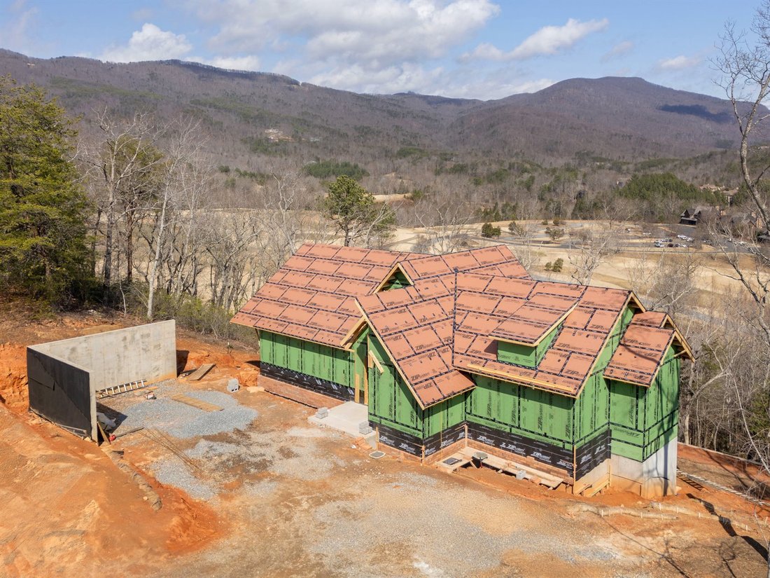 House in Mill Spring, North Carolina, United States 2 - 17635934