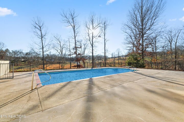 House in Lenoir City, Tennessee, United States 5 - 16876565