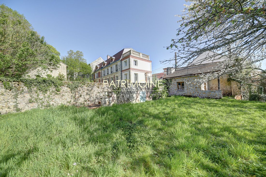 Villa in Orgeval, Ile-de-France, France 1 - 17629878