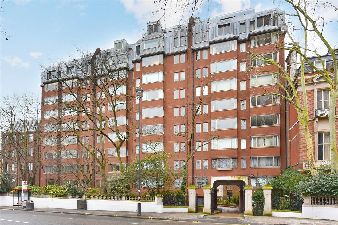 Apartment in Knightsbridge, Kensington And Chelsea, England 4 - 17627822