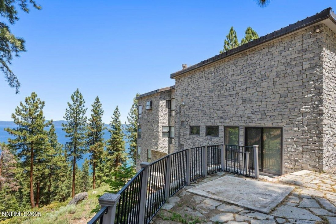 House in Glenbrook, Nevada, United States 2 - 15842386