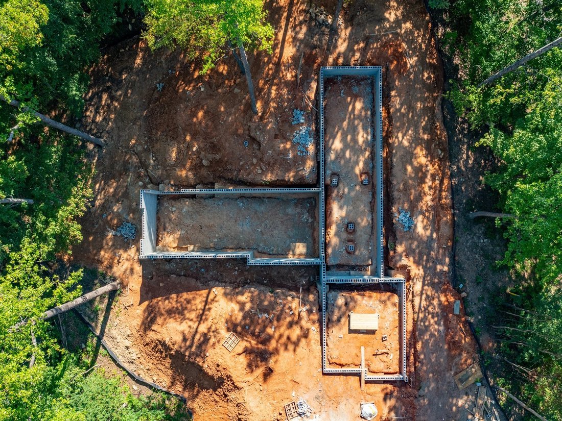 House in Mill Spring, North Carolina, United States 3 - 17636068