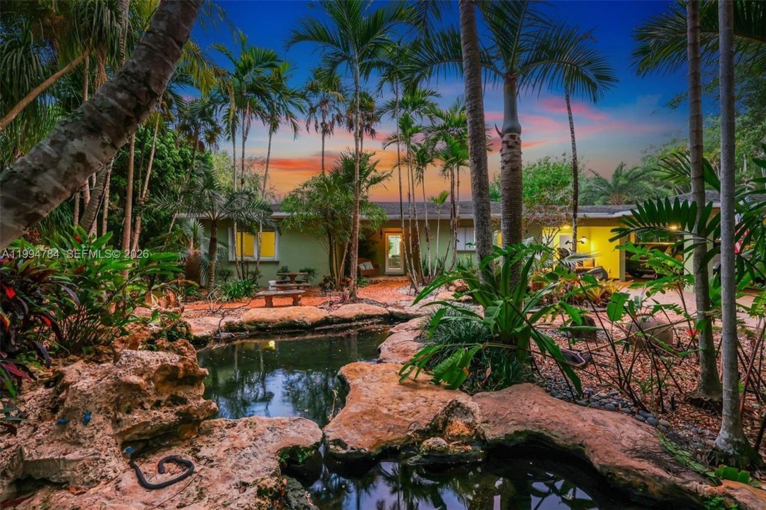 House in Miami, Florida, United States 2 - 17642093