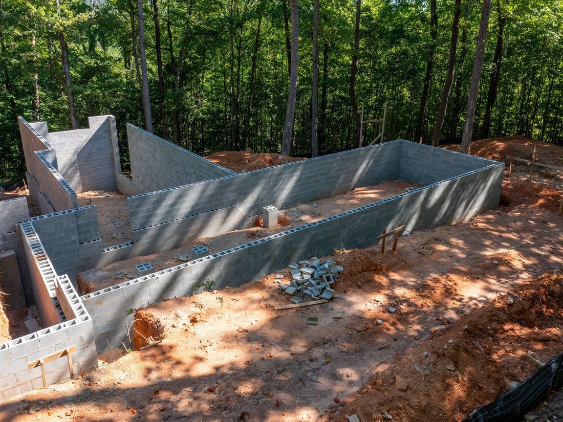 House in Mill Spring, North Carolina, United States 2 - 17636068