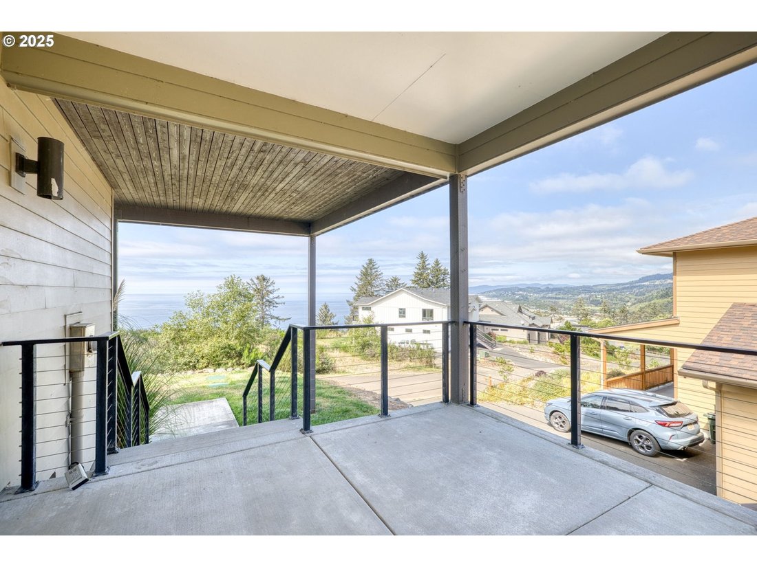 House in Neskowin, Oregon, United States 3 - 17642739