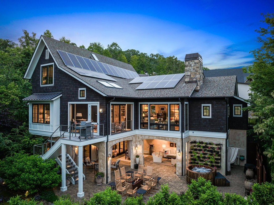 House in Asheville, North Carolina, United States 3 - 15712038