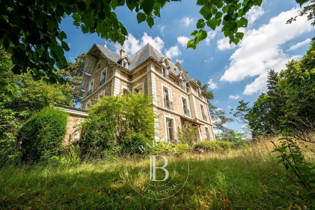 Maison à Jonchere-Malmaison-Saint Cucufa, Rueil-Malmaison, France 1 - 17627725