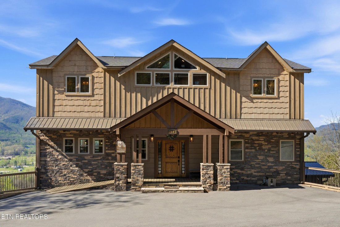 House in Sevierville, Tennessee, United States 3 - 17631433