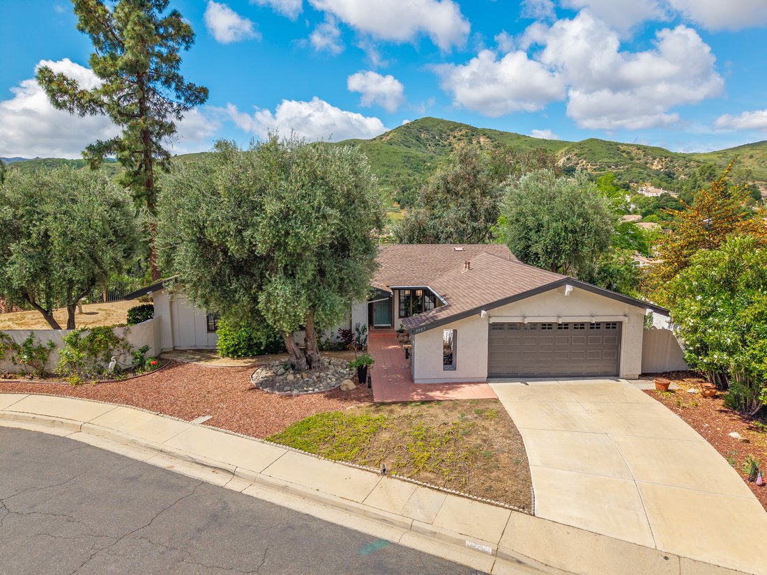 House in Agoura Hills, California, United States 3 - 17629622