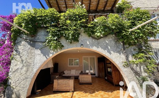 House in Le Lavandou, Provence-Alpes-Côte d'Azur, France 1