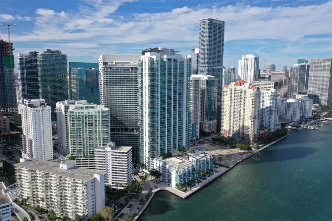 House in Miami, Florida, United States 3 - 16842596