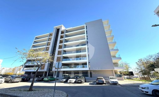 Apartment in Faro (Se e Sao Pedro), Algarve, Portugal 1