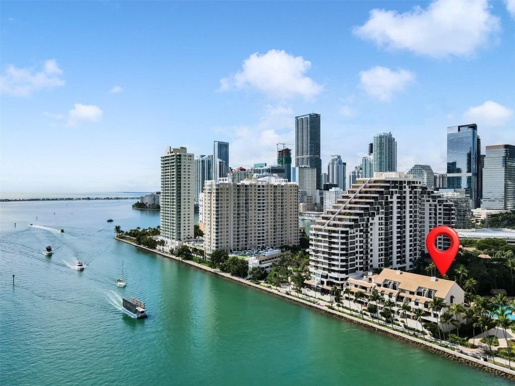 House in Miami, Florida, United States 3 - 17065329