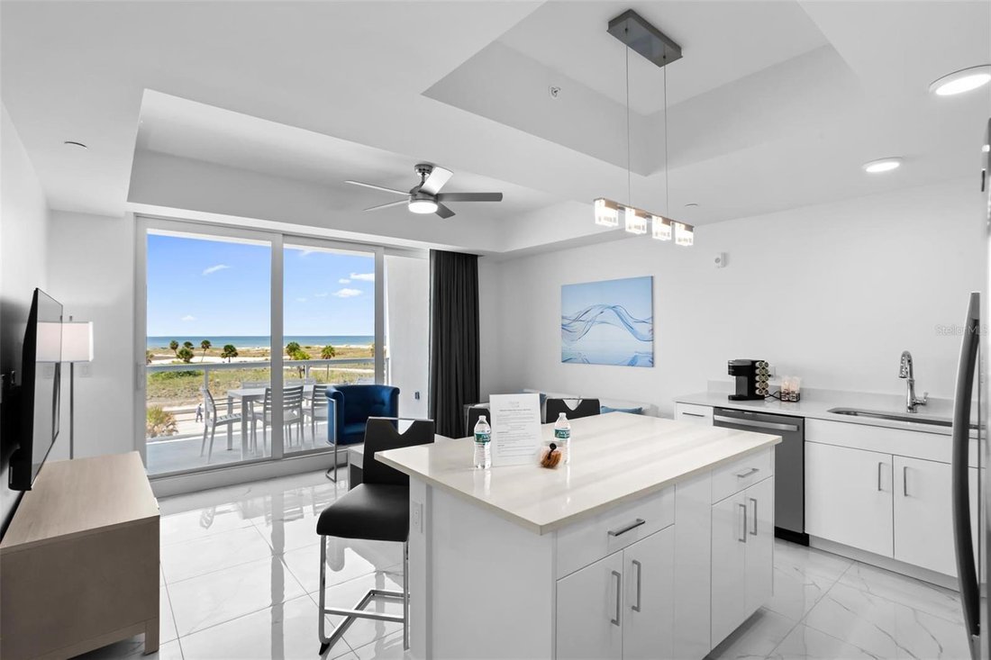 Condo in Treasure Island, Florida, United States 5 - 17632831