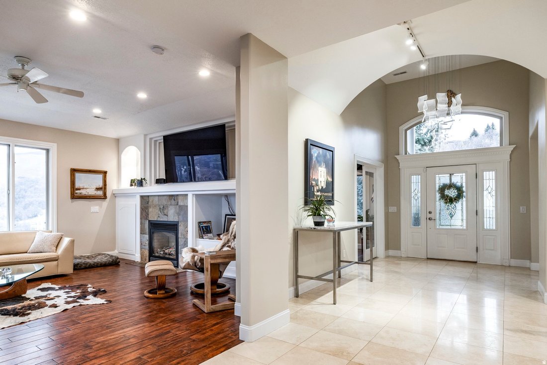 House in Bountiful, Utah, United States 1 - 17631086