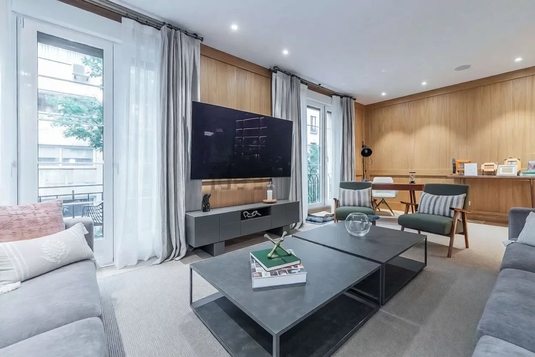 Apartment in Chamberi, Madrid, Spain 3 - 17633674