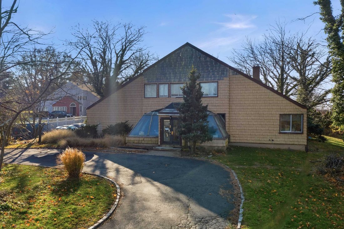 House in Glen Cove, New York, United States 2 - 16773617
