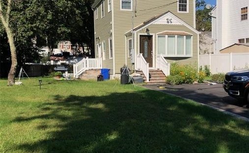 House in Lake Ronkonkoma, New York, United States 1