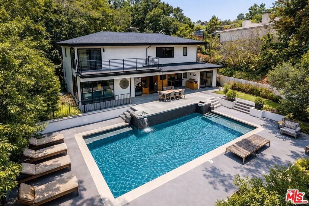 House in Los Angeles, California, United States 1 - 17630902