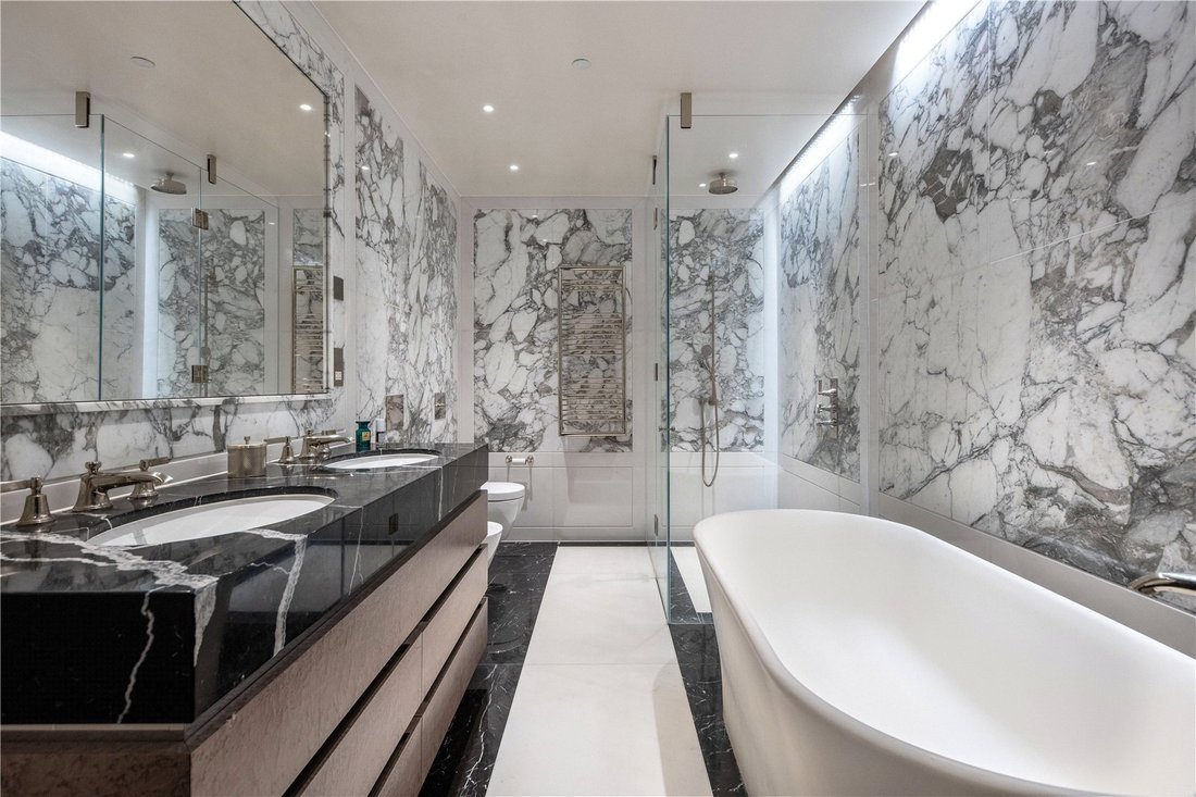 Apartment in Belgravia, Westminster, England 3 - 17629447