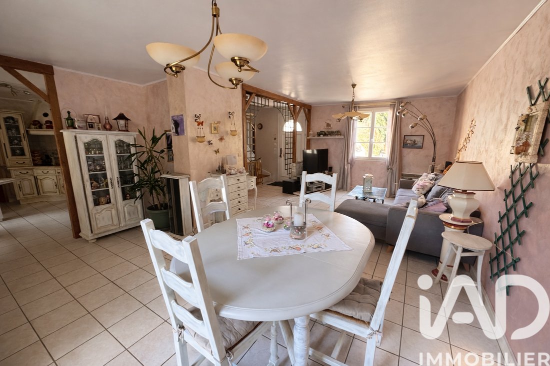 House in Luzarches, Ile-de-France, France 3 - 16806261