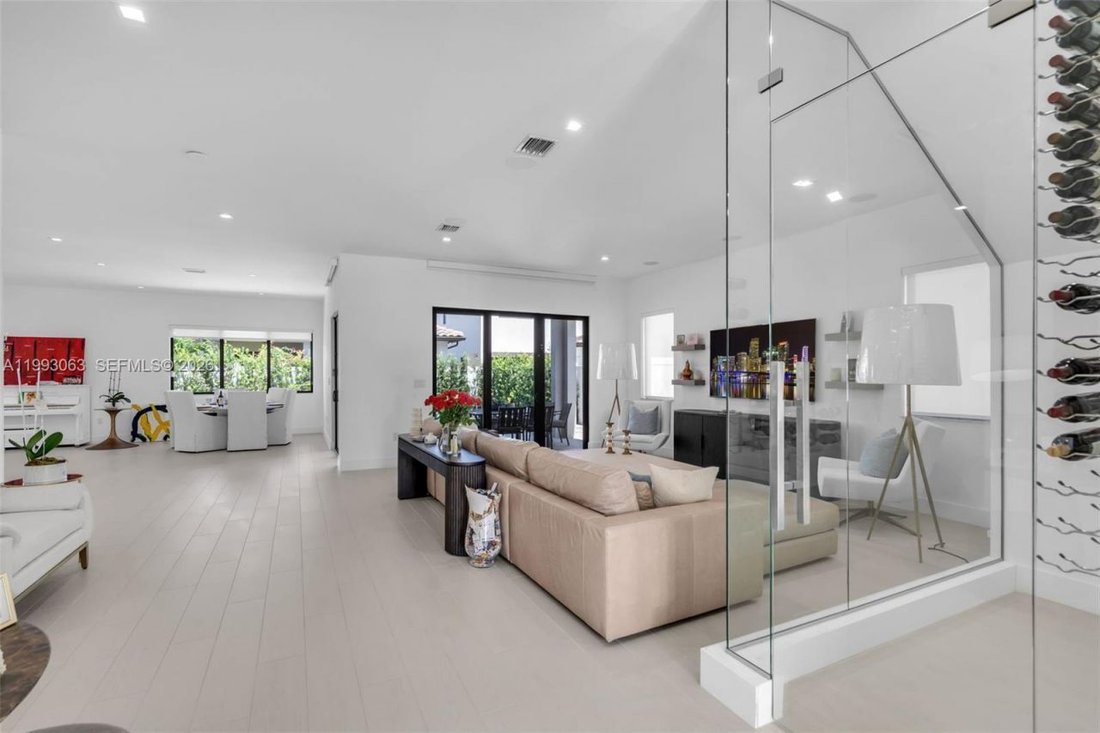 House in Miami Springs, Florida, United States 5 - 17642076