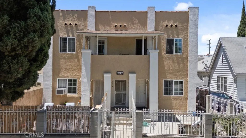 Los Angeles, California, United States 2 - 17633199