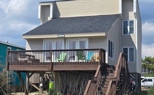 House in Oak Island, North Carolina, United States 1
