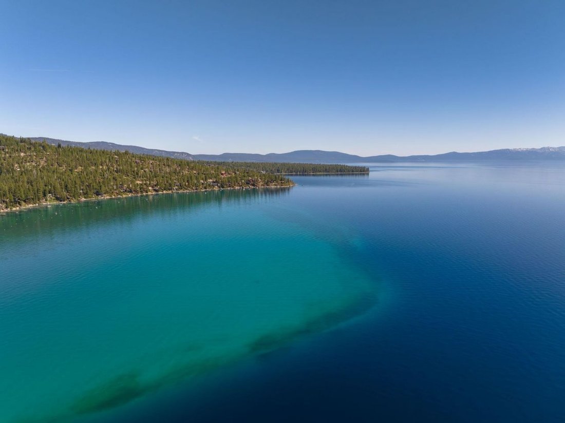 House in South Lake Tahoe, California, United States 1 - 15834001