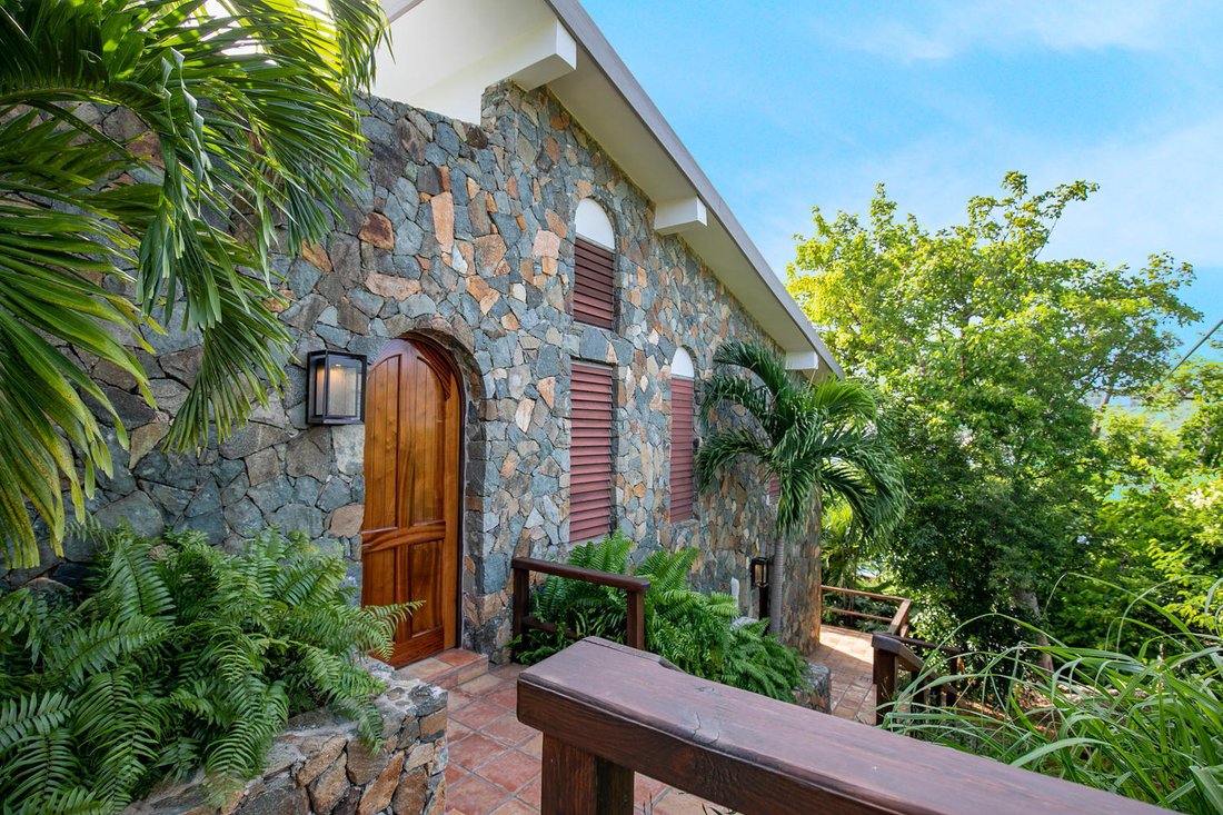 House in Cruz Bay, St. John, U.S. Virgin Islands 5 - 17635684