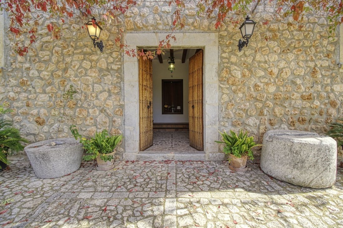 House in Soller, Balearic Islands, Spain 2 - 13734208
