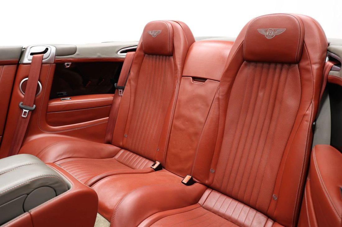 Cabriolet in Jacksonville, FL, United States 3 - 17614071