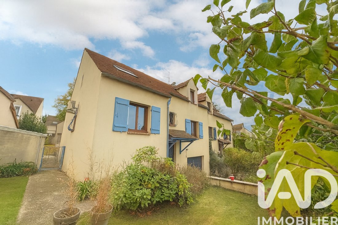 House in Orgeval, Ile-de-France, France 1 - 16932577