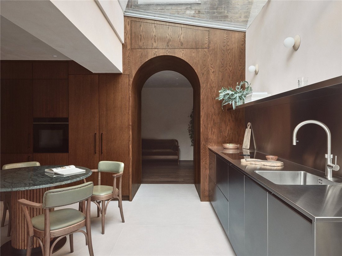 Apartment in Holland Park, Kensington And Chelsea, England 1 - 17631259