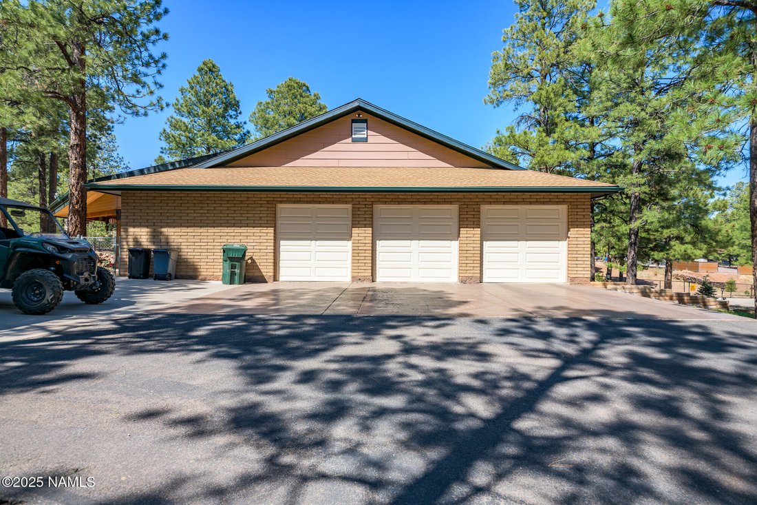 House in Flagstaff, Arizona, United States 4 - 17630796