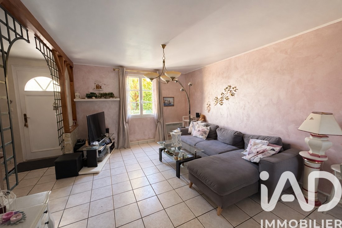 House in Luzarches, Ile-de-France, France 4 - 16806261